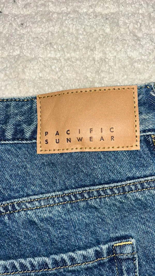 PacSun Indigo Jeans Low-Rise Baggy Short - Image 5