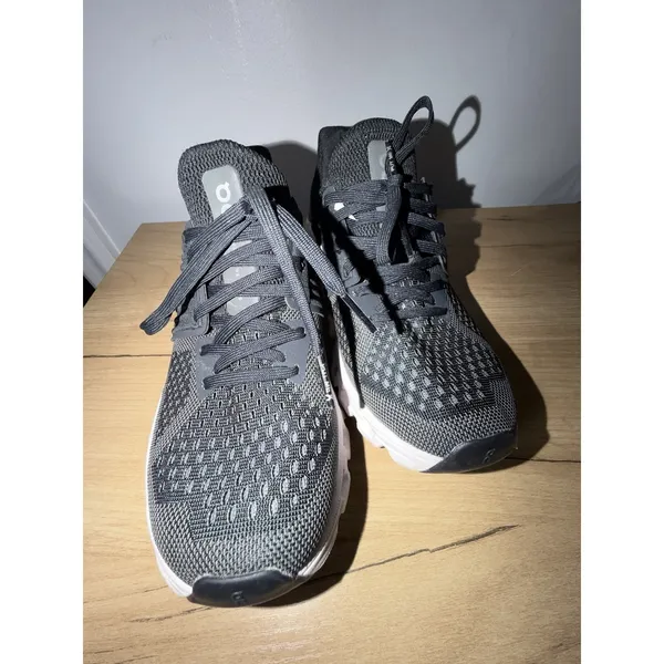 ON Cloudswift 3 Women Size 6.5 US‎ Black White Athletic Running Shoes S - Image 10
