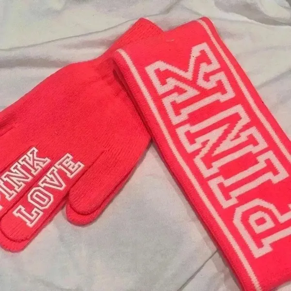 Victoria's Secret Pink Knit Headband and Gloves Set Neon Coral Pink Logo - Image 3
