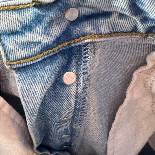 Abercrombie & Fitch Distressed The Dad High‎ Rise Jeans in Blue Size 27 - Image 10