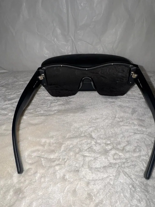 Alo sunglasses - Image 4