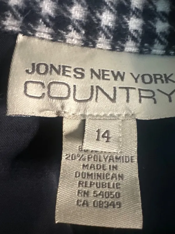 Jones New York Country 14 Wool Plaid Jacket Shacket Red Black Preppy Classic - Image 2