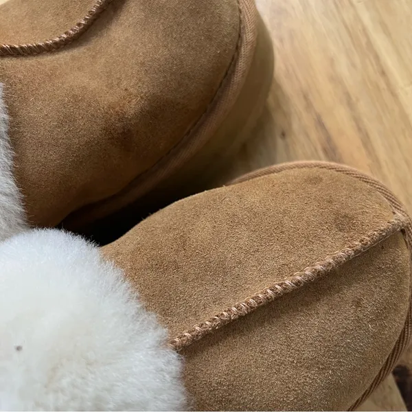 Fireside by Dearfoams Faux Shearling Suede Slippers Womens 7 Brown Cozy - Image 3