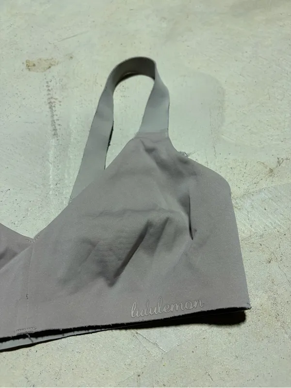 Lululemon athletica Seamless Light Gray Wireless Bralette 34A - Image 4