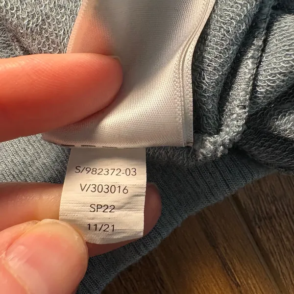 Athleta Sunrise V-Neck Sweatshirt Dusty Blue Thumbholes Pullover Women S Relaxed - Image 7