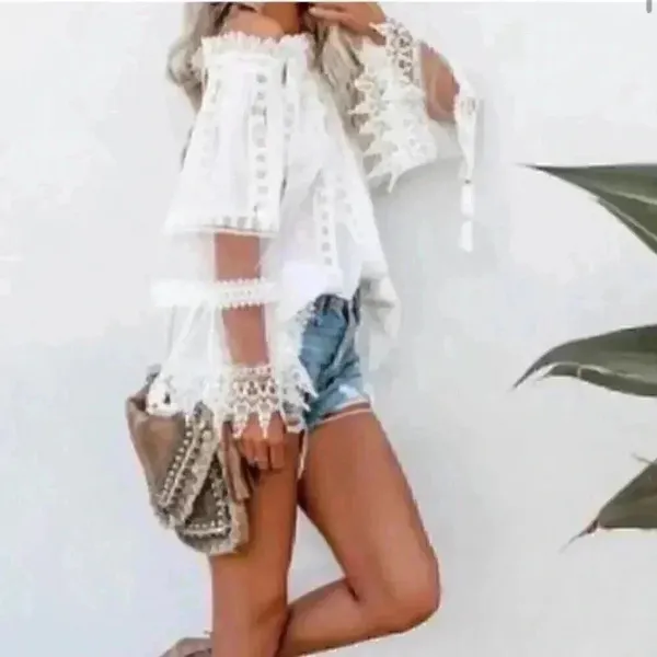⭐️ POL Ashley off the shoulder crochet lace tunic - Image 6