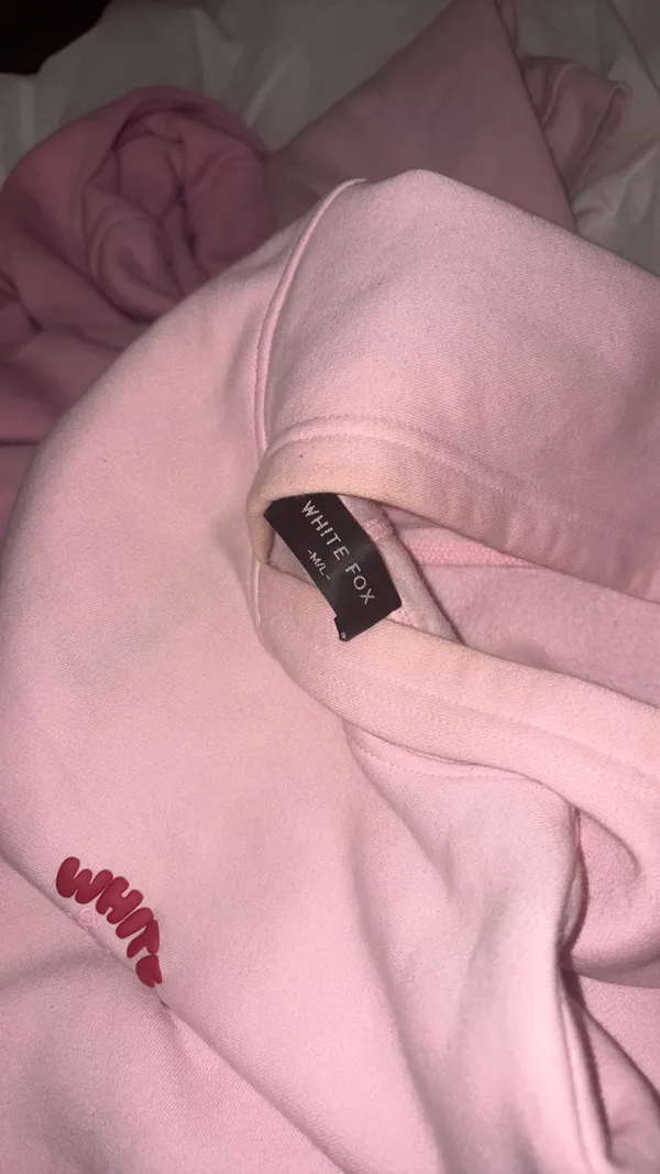 White Fox Hoodie Boutique Pink - Image 4