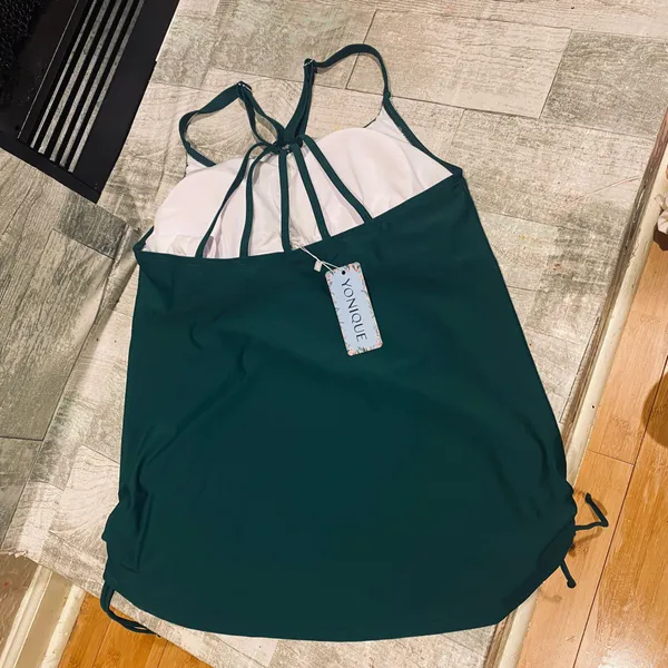 These high neck tankini tops feature with adjustable neck tunnel and straps - Image 5