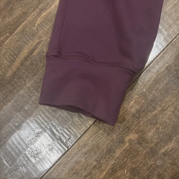 Zyia Active‎ Unwind Joggers Womens Small Plum Ankle Gym Lounge Stretch EUC - Image 2