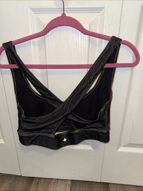 HALARA Black Denim-Look Sports Bra - Image 3