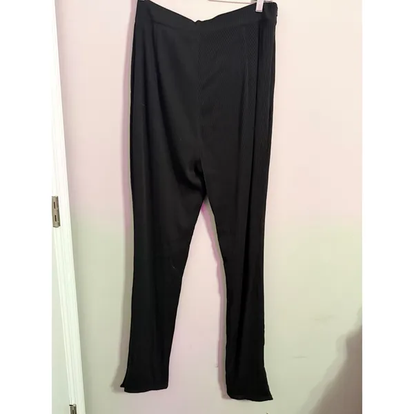 PRETTYLITTLETHING Black Ribbed Wide‎ Leg Palazzo Pants Elastic Waist Split Hem - Image 6