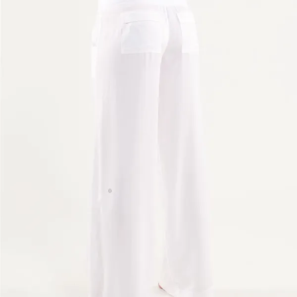Womens Lululemon Drishti Unlined Athletic Pant White Wide Barrel Leg 6 Culottes - Image 2