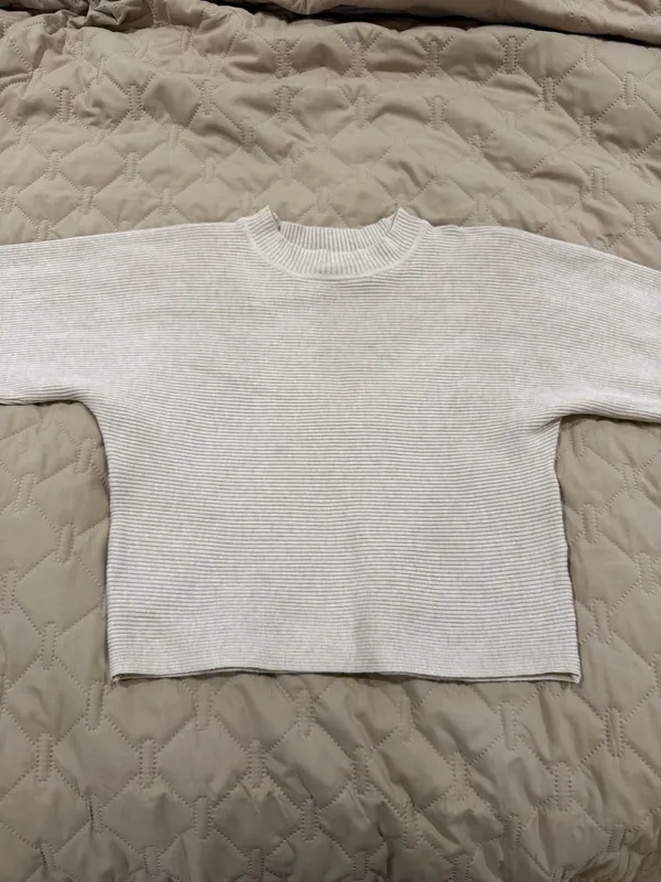 Pink Rose Sweater - Image 3