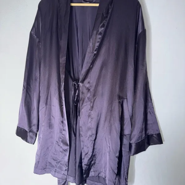 Vintage 1999 Victoria’s Secret Purple Satin Robe One‎ Size - Image 6