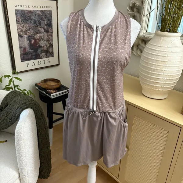 VARLEY Lagoda Tennis Dress Tan Size‎ Medium - Image 4