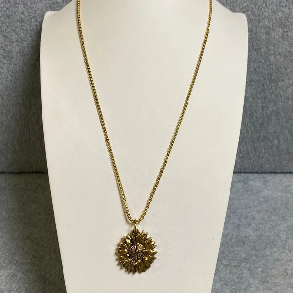 Bee Kind Sunflower‎ Locket Necklace Women Goldtone You Are My Sunshine NIB Gift - Image 3