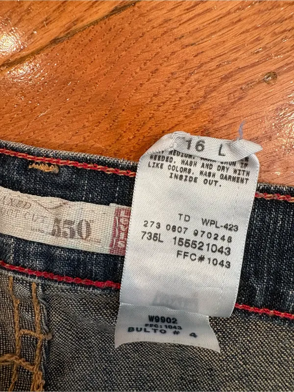 Levi’s 550 Women’s 16 Long Dark Wash Relaxed Bootcut Jeans Y2K - Image 3