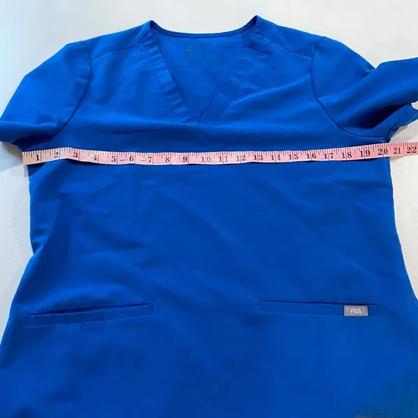 FIGS Scrub Top Medium Royal Blue V Neck Medical Nurse Stretch Pockets - Image 6