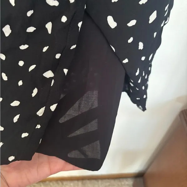 Abercrombie & Fitch Black White Spot Print Skirt Size Medium - Image 4