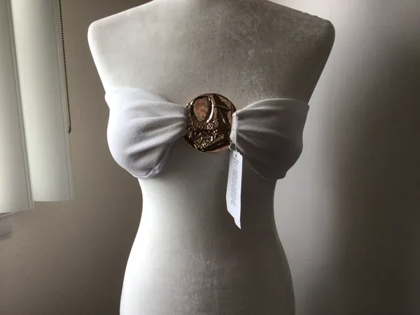Brazilian Strapless Bandeau White Bikini Top- Sz Med- Nwt - Image 2