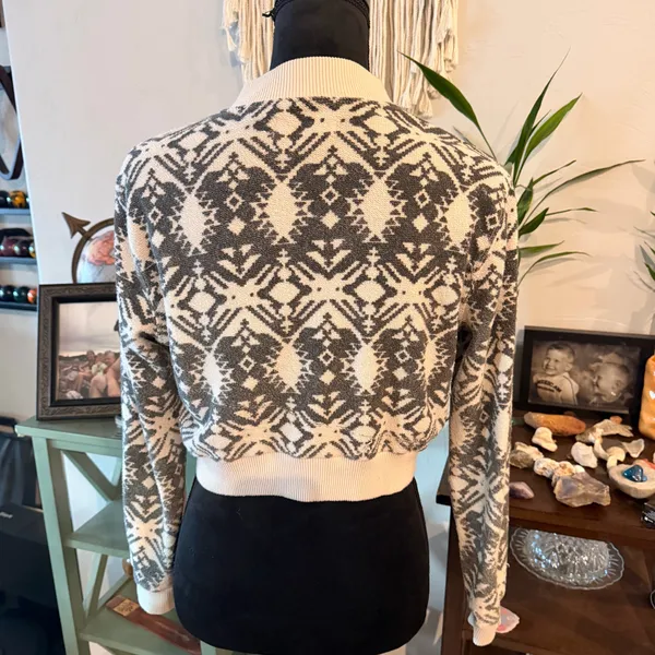 Hollister Cropped Zip Front Sweater - Image 2