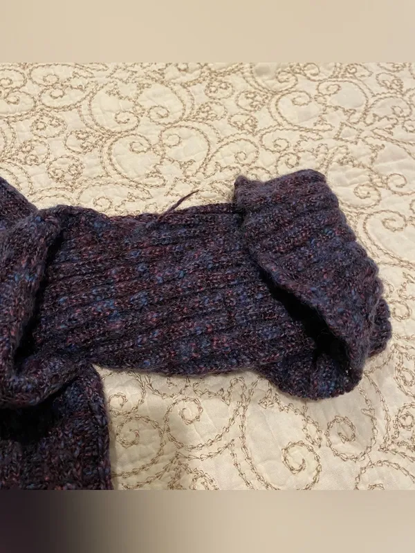 Dressbarn Women’s Knit Cardigan in Blue and Burgundy Size Large - Image 5