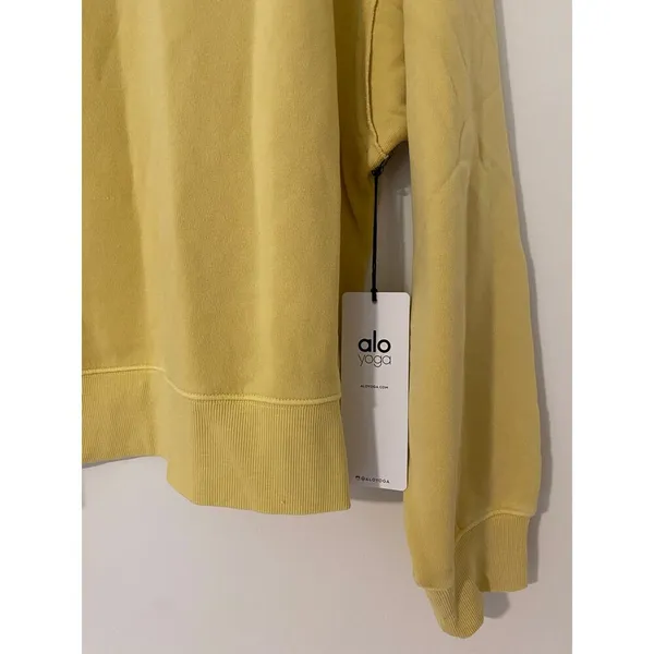 NWT ALO Yoga Washed Freestyle Sweatshirt Sulphur Wash Yellow Large - Image 3