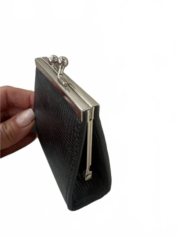 Vintage Laura Biagiotti Black Leather Coin Purse Lizard Embossed Kiss Lock Italy - Image 3