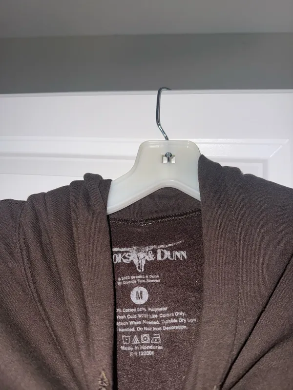 Brooks & Dunn men’s brown oversized hoodie - Image 4