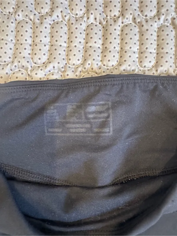 New Balance Black High-Waist Bike Shorts - Image 4