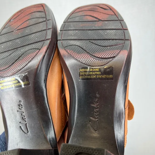 Clarks Bendables Y2K Women's Brown Leather Buckle Heeled Clogs‎ Mules Size 10 - Image 5