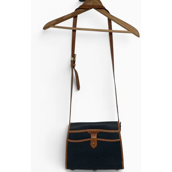 Vintage Dooney & Bourke AWL Carrier Crossbody Navy British Tan Leather USA - Image 2