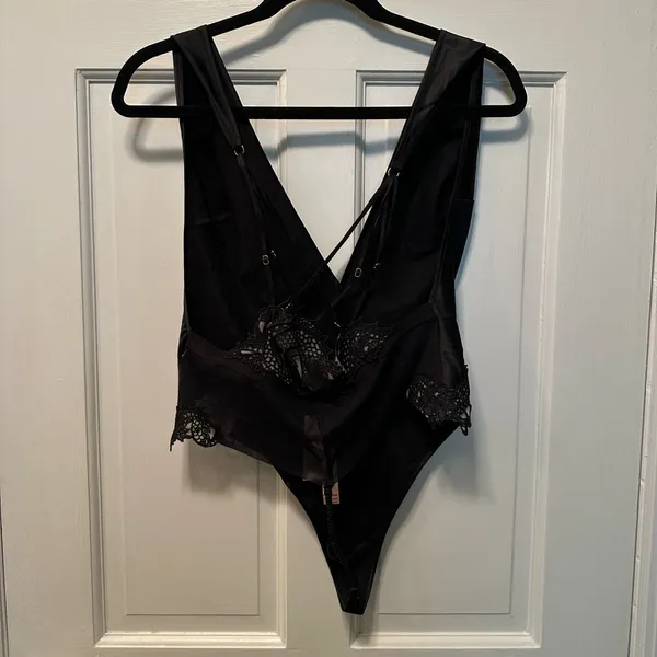 Victoria’s Secret‎ Teddy Lingerie - Image 3