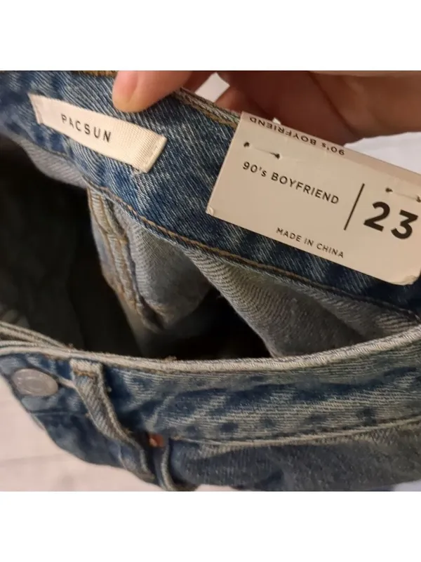 Pacsun 90's boyfriend jeans size 23 - Image 4