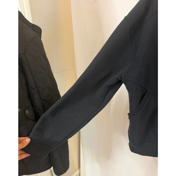 Freely Women's Black Full Zip Mock Neck Jacket sz. L - Image 6