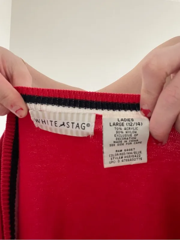 White Stag Patriotic Red & Blue Star Stripe V-Neck Knit Top - Image 4