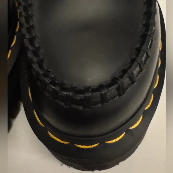 Dr. Martens Black Leather Tassel Loafers NEW WITHOUT BOX - Image 3