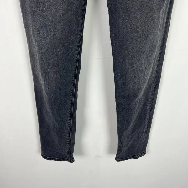 Stretch Mom Jean Black Wash Size 2 EUC T2788 - Image 3