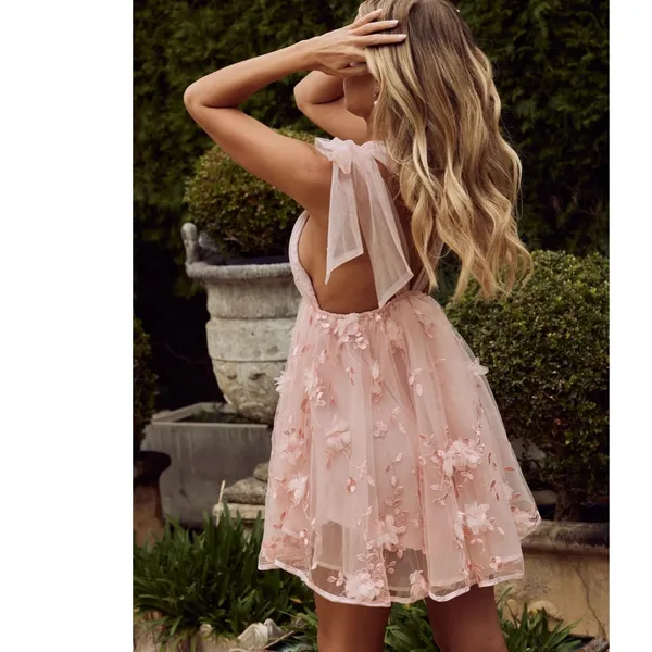 Selfie‎ Leslie Spring Bloom Tied Shoulder Embellished Mini Dress Pink Size XS/2 - Image 11