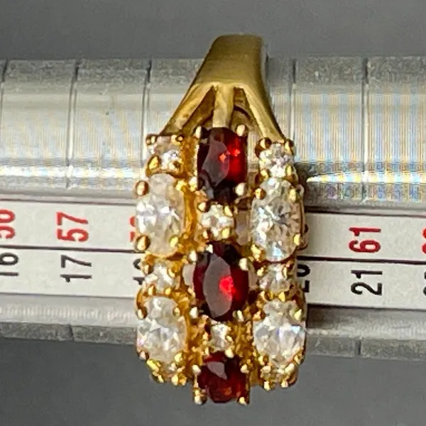 Garnet and Clear Rhinestones 14k Gold Electroplate Size 9 Ring Vtg - Image 7