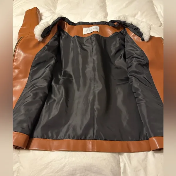 Jules Kae Brown Faux Leather Jacket with White Collar - NWOT - Size M - Image 8