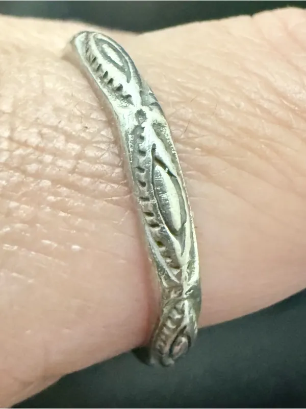 Vintage 925 Sterling Silver Southwestern Skinny Stackable Ring Size 9 - Image 6