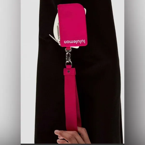 Lululemon NWT Dual Pouches Wristlet Passionate Bone - Image 4