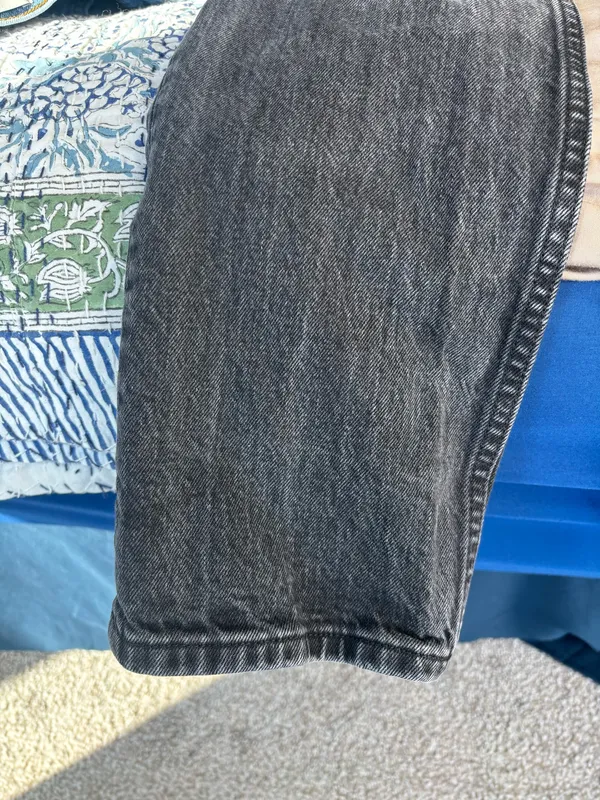 Abercrombie High-Rise 90s Straight Jeans - Image 4