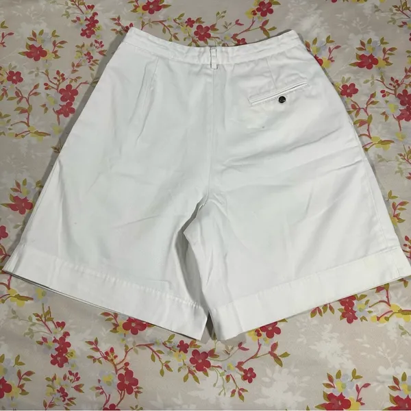 Liz Claiborne White Bermuda Shorts - Image 2