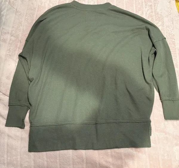 Oversized Crewneck Sweatshirt - Image 2