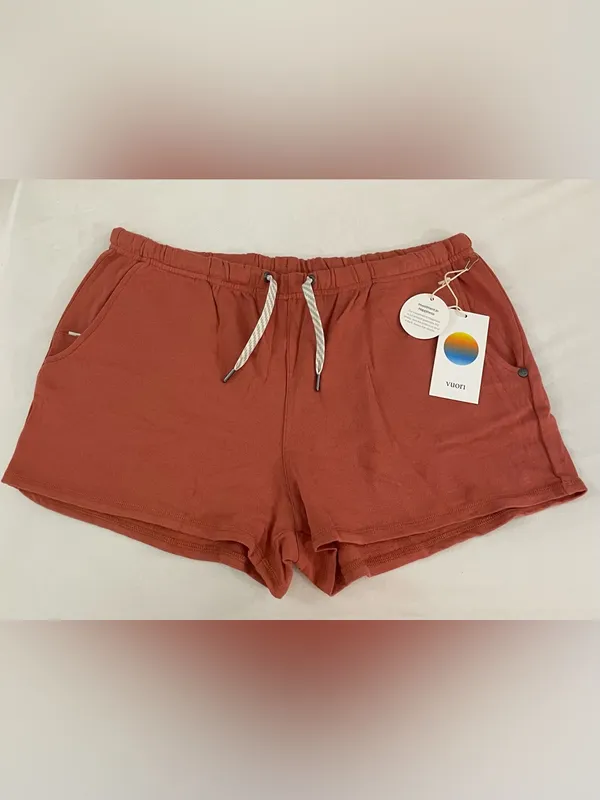 Vuori NWT Sunnyside Shorts with Pockets Cinnamon Color Size L - Image 5