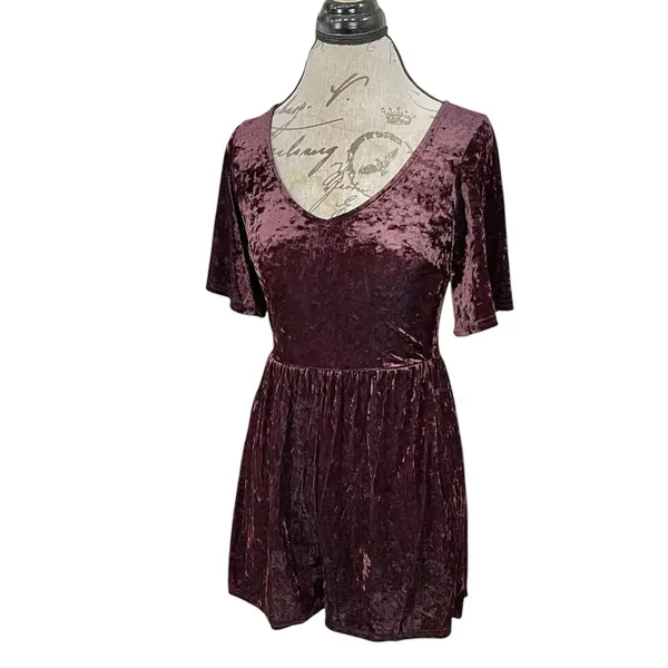 American Eagle Romper Small Velvet Y2k 90's Festival Gothic Punk Rock Whimsigoth - Image 3
