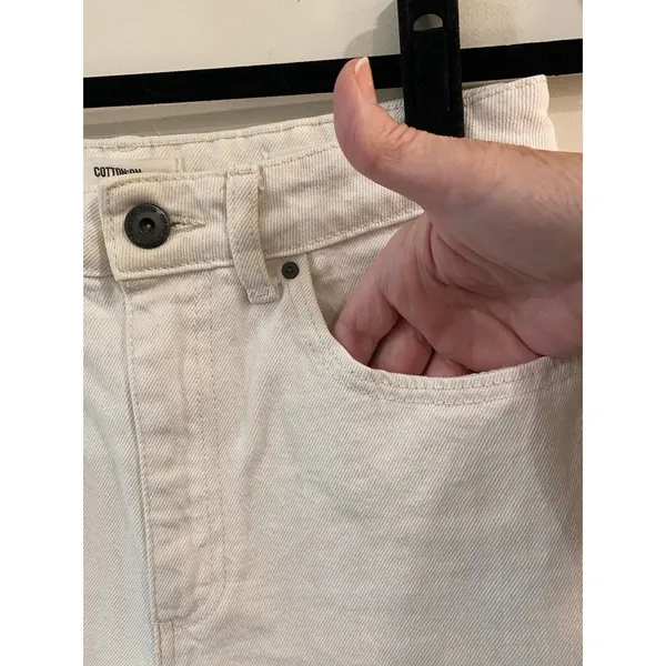 Cotton On Women High Rise Shorts Size 6 White Frayed Hem 100% Cotton Streetwear - Image 5