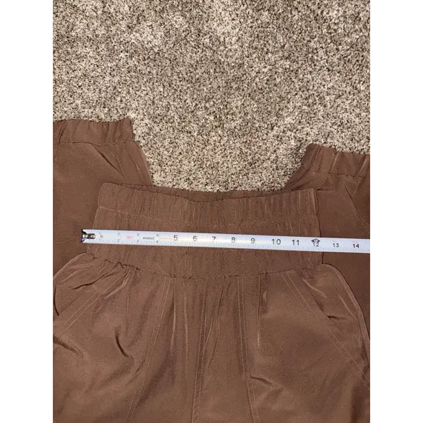 New In Women's Brown Pleated Jogger Pants S Elastic Waist Pockets Tapered - Image 4